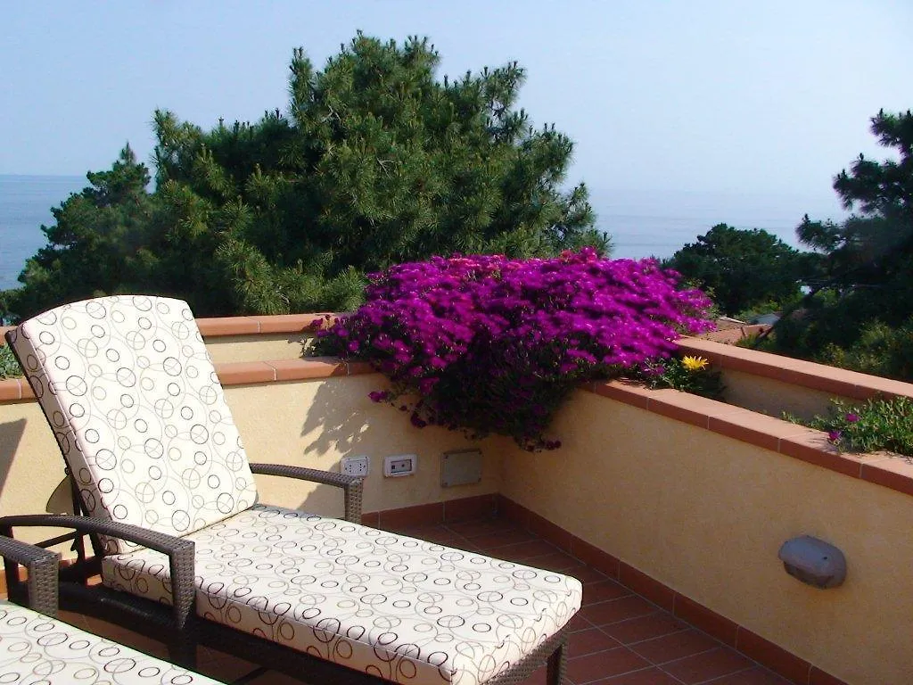 Rta Residenza Capo Sant'Andrea Италия